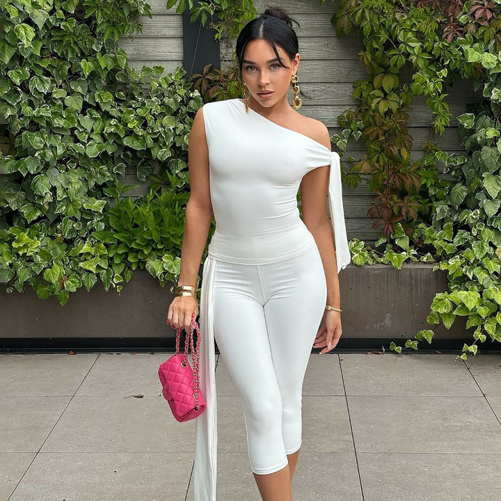 One Shoulder Tie Crop Top ＆ Capri Set